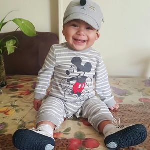 Meet your Posher, Amparo